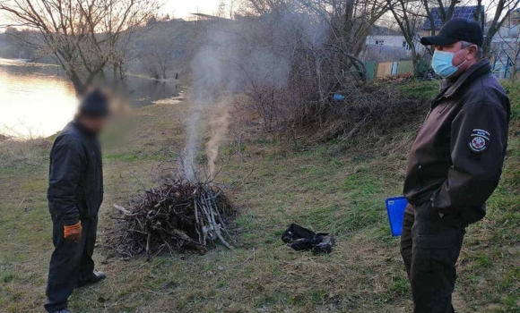 Муніципальна варта Вінниці склала чотири протоколи на паліїв сміття