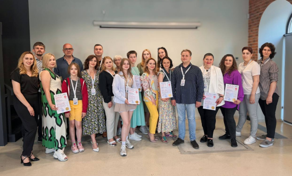 17 випускників отримали сертифікати «Школи гідів та амбасадорів Вінниці»