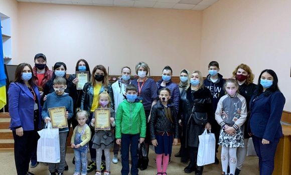 У Вінниці відзначили учасників конкурсу "Традиції святкування Великодня в Україні та у моїй родині"