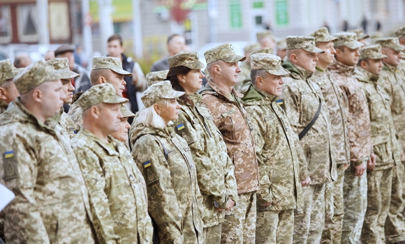 Військових Вінниччини привітали зі святом - Днем захисників і захисниць України