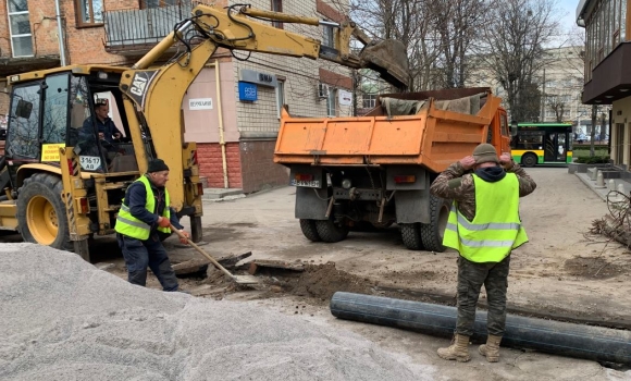 У двох багатоповерхівок Вінниці замінили майже два кілометри інженерних мереж