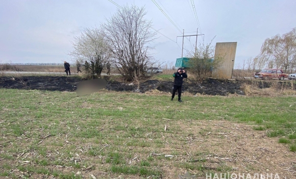 У Могилів-Подільському районі знайшли тіло вбитої жінки