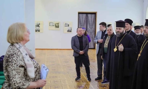 21 об’єкт із 26 — у руїнах у Вінниці показали трагедію Святогірського заповідника»