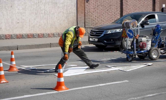 250 кілометрів нової розмітки де вона вже з'явилась у Вінниці та які плани у дорожників