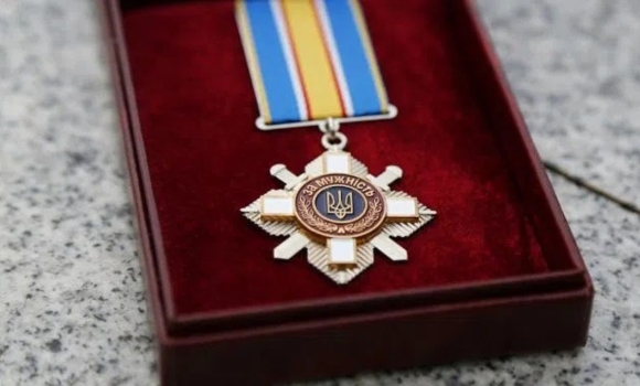 Загиблих воїнів Калинівського полку нагородили орденами "За мужність"