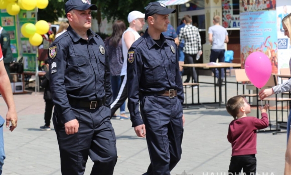 На свята у Вінниці й області порядок гарантуватимуть понад 1200 правоохоронців