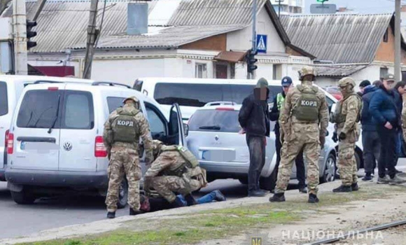 У Вінниці затримали  чоловіка, причетного до розстрілу авто на Вишеньці