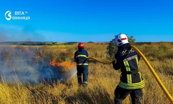 31 пожежа за добу горіло в усіх районах Вінниччини — переважно пожнивні залишки 31 пожежа за добу горіло в усіх районах Вінниччини — переважно пожнивні залишки