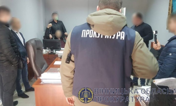 У Вінниці затримали адвоката - підозрюють у схилянні обвинуваченого до хабарництва