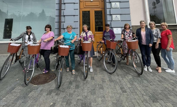 Для соцробітників Вінницької громади придбали велосипеди