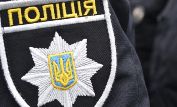 Вінницькі поліцейські розшукують чоловіка, який може бути свідком правопорушення