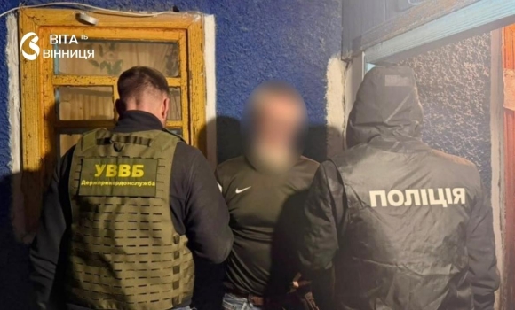 8000 доларів за інструкції для нелегального перетину організатора переправлення взяли під варту
