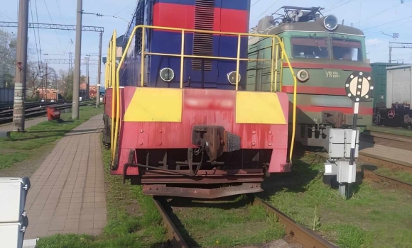 82-річний дідусь із велосипедом потрапив під локомотив на станції «Козятин»