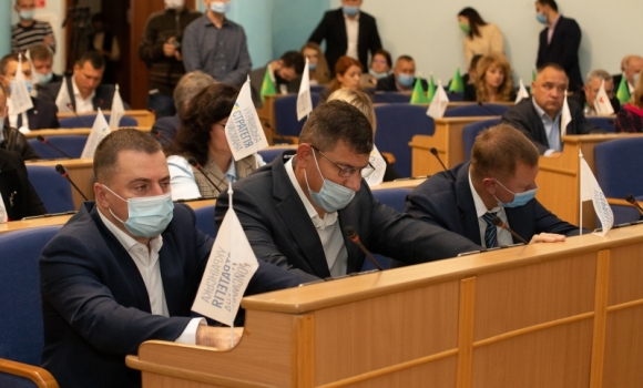 Депутати ухвалили зміни до бюджету Вінницької області - хто отримає кошти