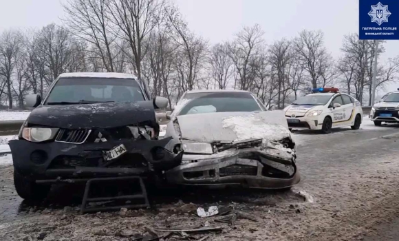 Масштабна ДТП на об’їзній дорозі: зіштовхнулись чотири автівки