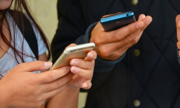 СБУ попереджає про новий фейк: підключення безкоштовної акції на телефоні