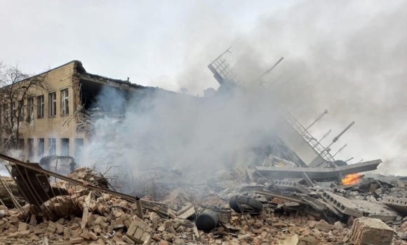 Російські загарбники обстріляли аеропорт "Вінниця"