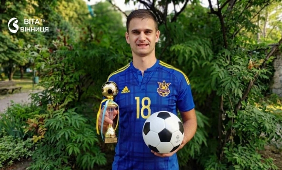 Аукціон з футболками «Динамо» проведуть у Вінниці на турнірі пам'яті Юрія Дятлюка