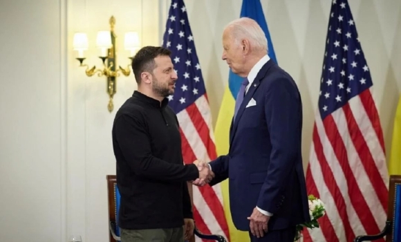 Байден і Зеленський підписали безпекову угоду між Україною та США