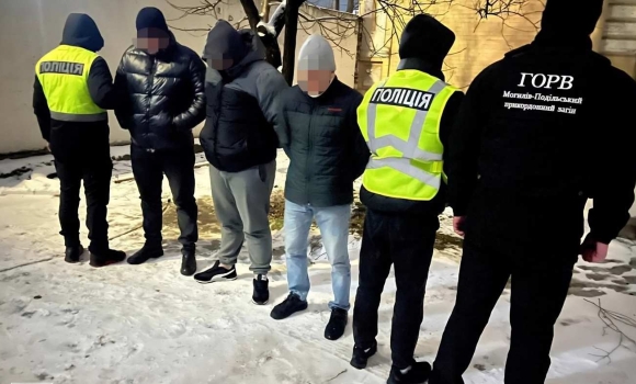 Бізнес на кордоні провалився кому загрожує в’язниця за допомогу вінничанину втекти з країни