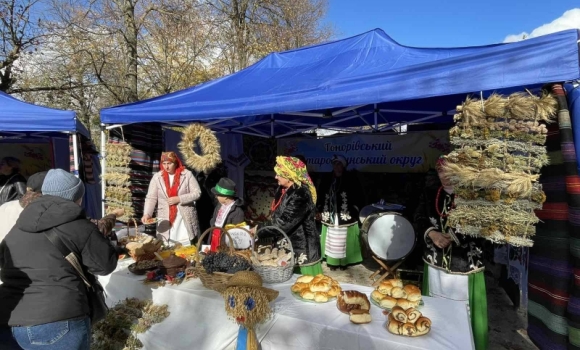 Благодійний культурно-мистецький фестиваль відбувся на Вінниччині Благодійний культурно-мистецький фестиваль відбувся на Вінниччині