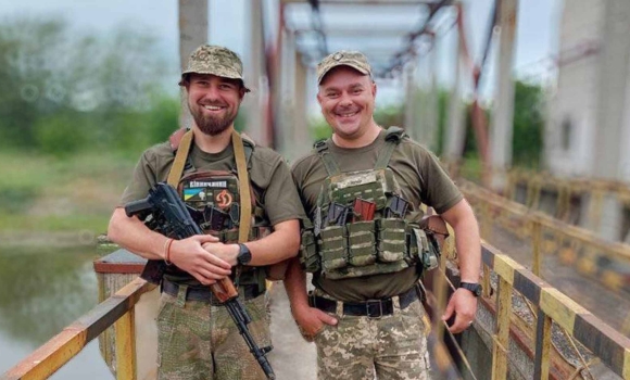 Брати Лучіни з перших днів стали до оборони опора одна для одного, опора для країни