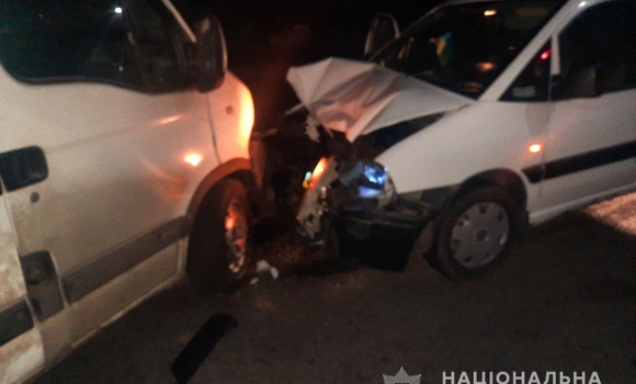 У Немирові вночі зіткнулись Opel та  Fiat - дві пасажирки у лікарні