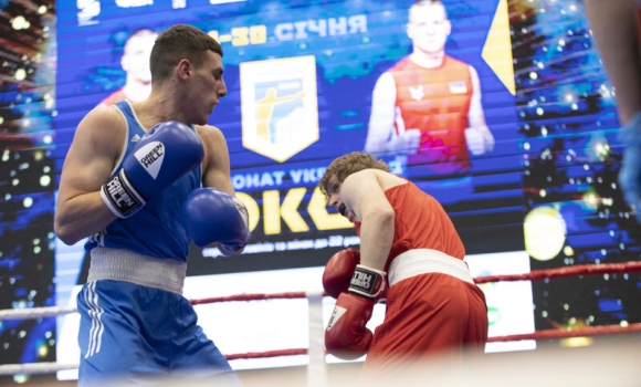Чемпіонат України з боксу серед юніорів вінничани дізналися своїх суперників