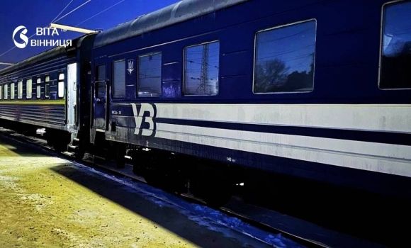 Через тривалу повітряну тривогу з Козятина не підуть електрички на Бердичів і Шепетівку Через тривалу повітряну тривогу з Козятина не підуть електрички на Бердичів і Шепетівку