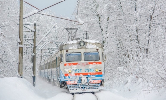 Негода вплинула на рух поїздів, що рухаються через Вінницю Негода вплинула на рух поїздів, що рухаються через Вінницю