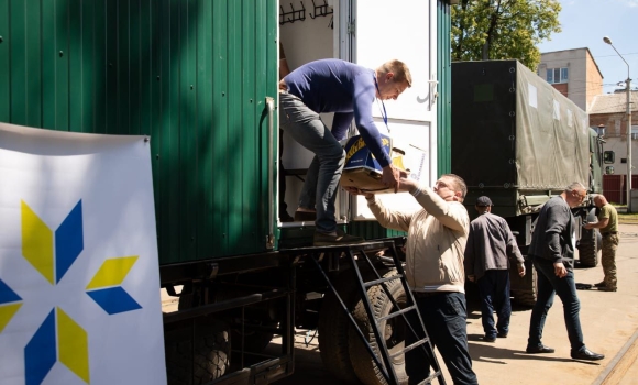 Черговий мобільний лазне-пральний комплекс передав на фронт Міжрегіональний Координаційний Гуманітарний Штаб