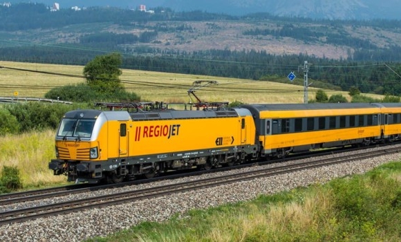 Чеський перевізник запустив новий потяг через Вінницю