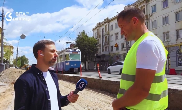 Чому бруківка на центральній вулиці Вінниці постійно руйнувалась — пояснюють дорожники