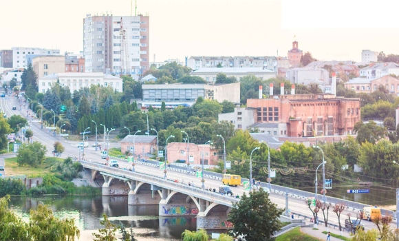 Чи можна перетинати вінницькі мости під час комендантської години