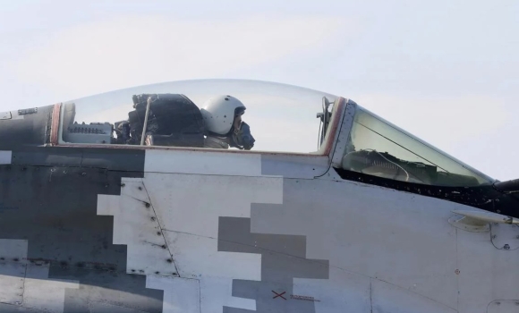 Ціна свободи: пілот, який відвів винищувач від Вінниці, показав закривавлене обличчя