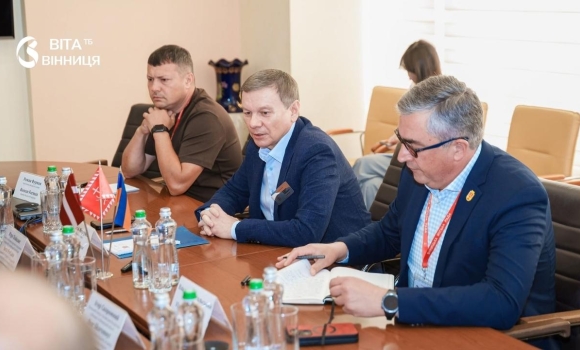 Делегація Латвії відвідала Вінницю для обговорення енергетичних проєктів Делегація Латвії відвідала Вінницю для обговорення енергетичних проєктів