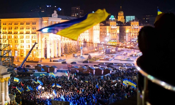 День Гідності та Свободи вінничани вшановують Героїв Небесної Сотні День Гідності та Свободи вінничани вшановують Героїв Небесної Сотні