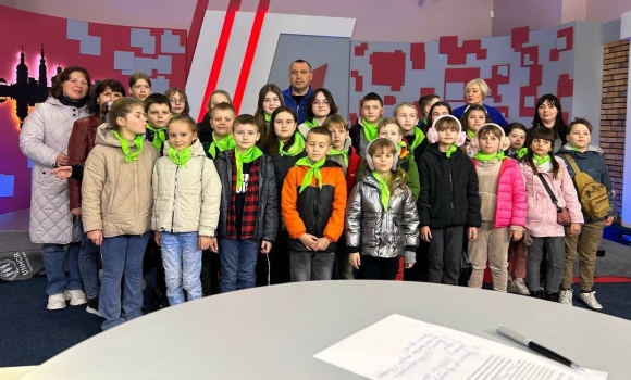 Діти з Погребищенської та Уланівської громад взяли участь у проєкті "Знайди себе"