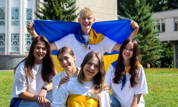 Діти пільгових категорій Вінниччини відпочили у Міжнародному дитячому центрі «Артек»