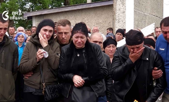 До останнього вірили у диво: на Донеччині загинув відважний прикордонник Микола Вівсяний До останнього вірили у диво: на Донеччині загинув відважний прикордонник Микола Вівсяний