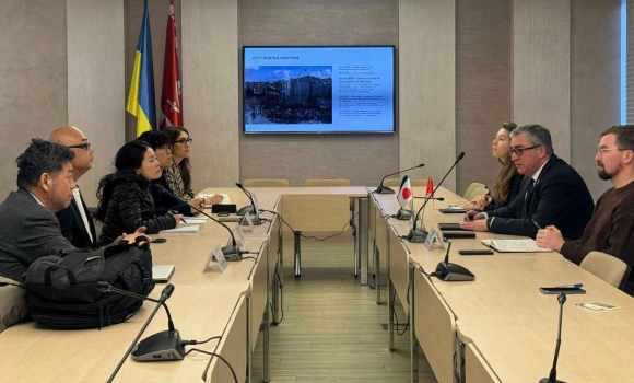 До Вінниці завітали японські розробники модульних будівель на сонячних батареях