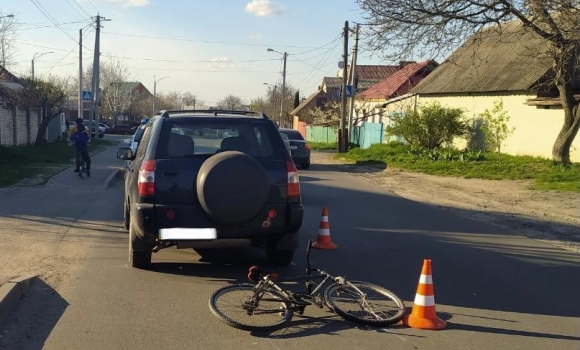 У Вінниці під колеса авто потрапив 11-річний велосипедист