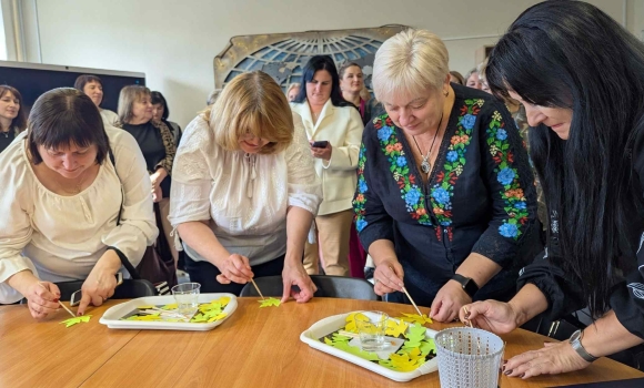 Директори вінницьких шкіл побували у Музеї сталого розвитку Директори вінницьких шкіл побували у Музеї сталого розвитку