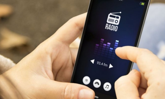 FM-приймач у телефоні вінничанам рекомендують мати радіо у ґаджетах