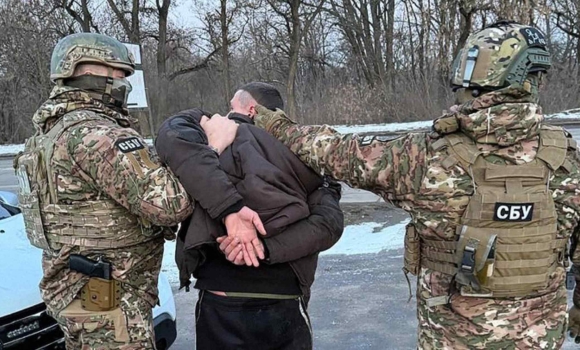 ФСБ вербує підлітків для терактів як не потрапити в пастку російських спецслужб