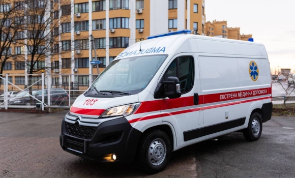 Громади Вінниччини отримають вісім медичних спеціалізованих автомобілів