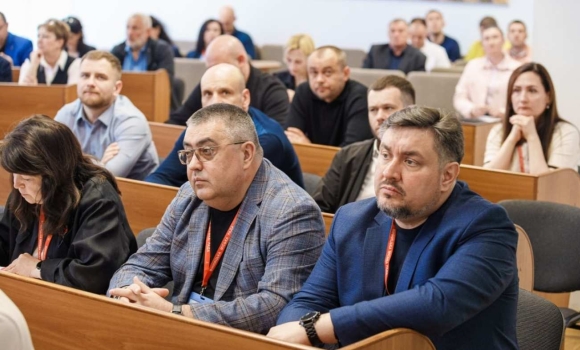 Гарячі обіди, вода за графіком і сонячні панелі Вінниця готується до будь-яких викликів