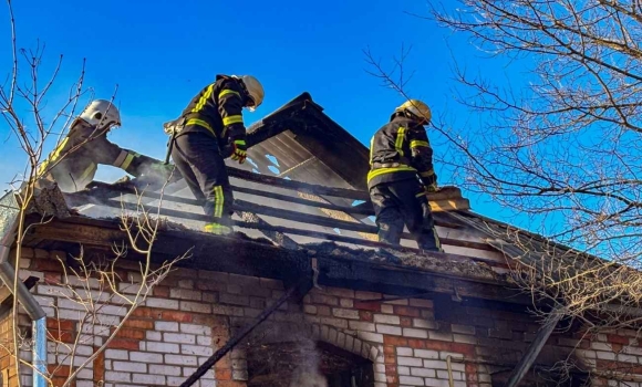 Горіли будинки та господарські споруди на Вінниччині