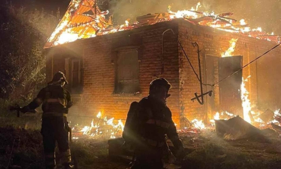 Горіли будинки в Глуховецькій громаді та у Вінницьких Хуторах