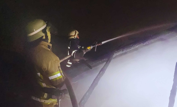 Горів двоповерховий житловий будинок на вул.Довженка у Вінниці